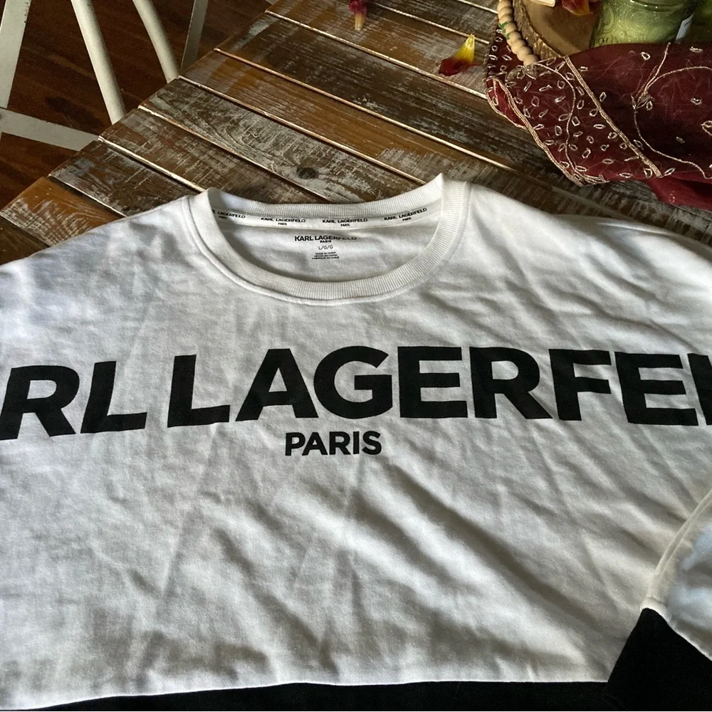 Karl Lagerfeld Paris White Tee - Picture 3 of 4